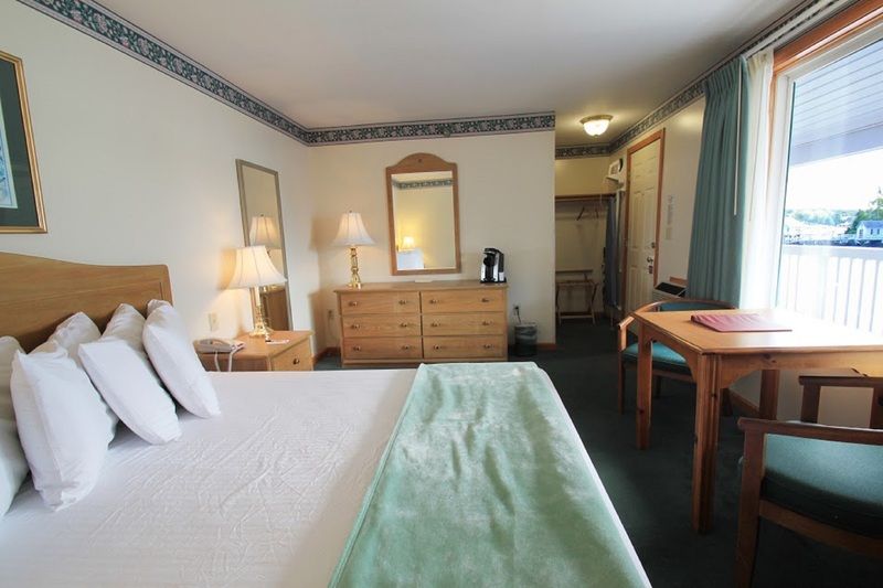 Motel Tugboat 3*